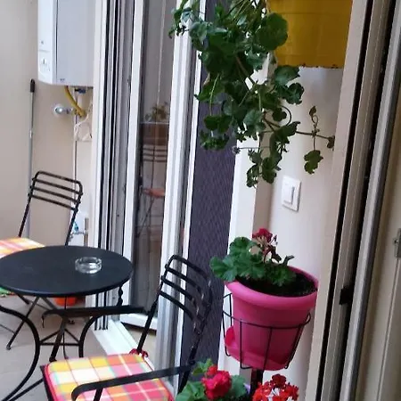 White Tower Cosy Apartamento