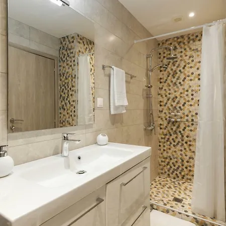 Apartamento White Tower Cosy *