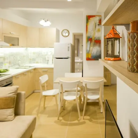 White Tower Cosy Apartment *